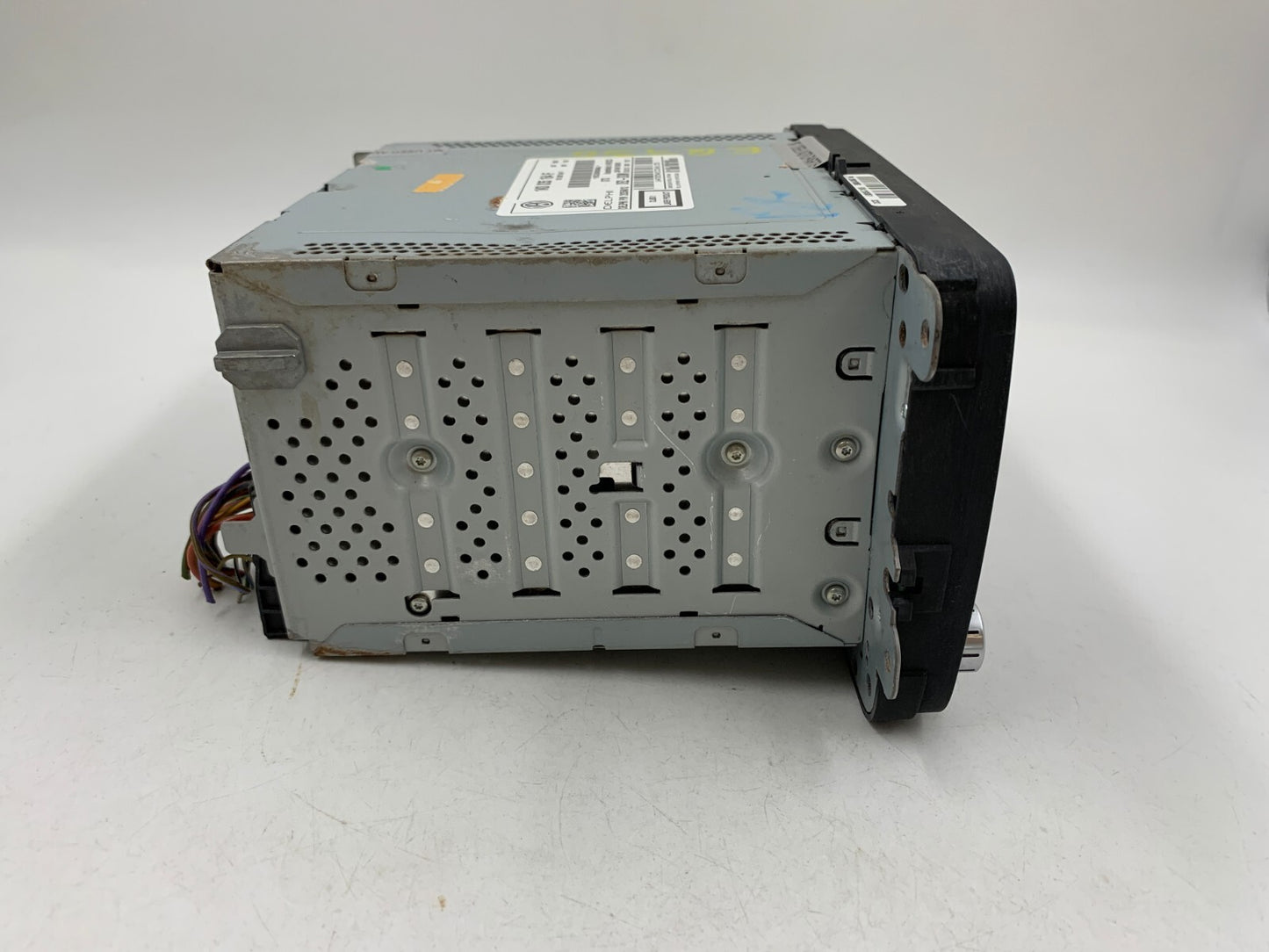 2011-2014 Volkswagen Jetta AM FM CD Player Radio Receiver OEM A01B33059
