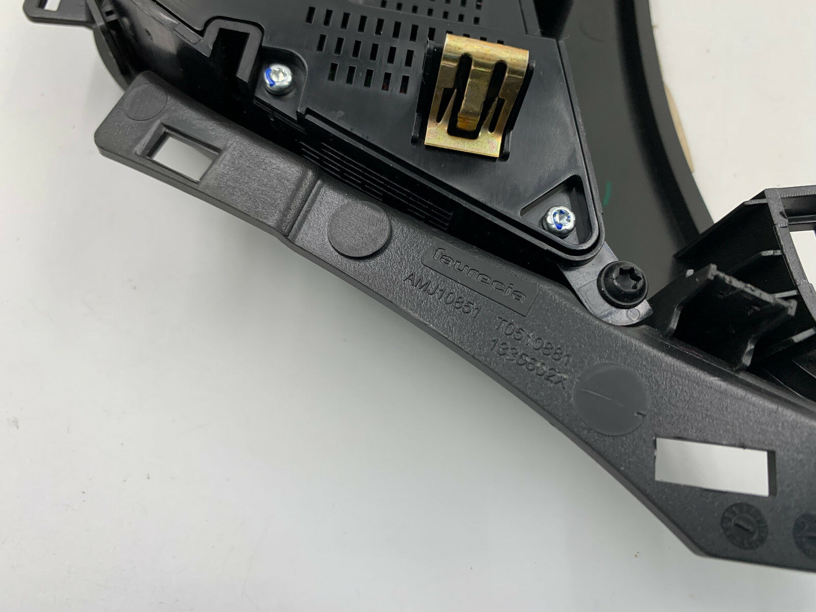 2014-2015 Buick Regal AC Heater Climate Control OEM B02B22005