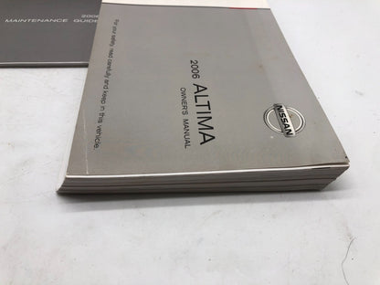 2006 Nissan Altima Owners Manual Set with Case OEM R01B14012