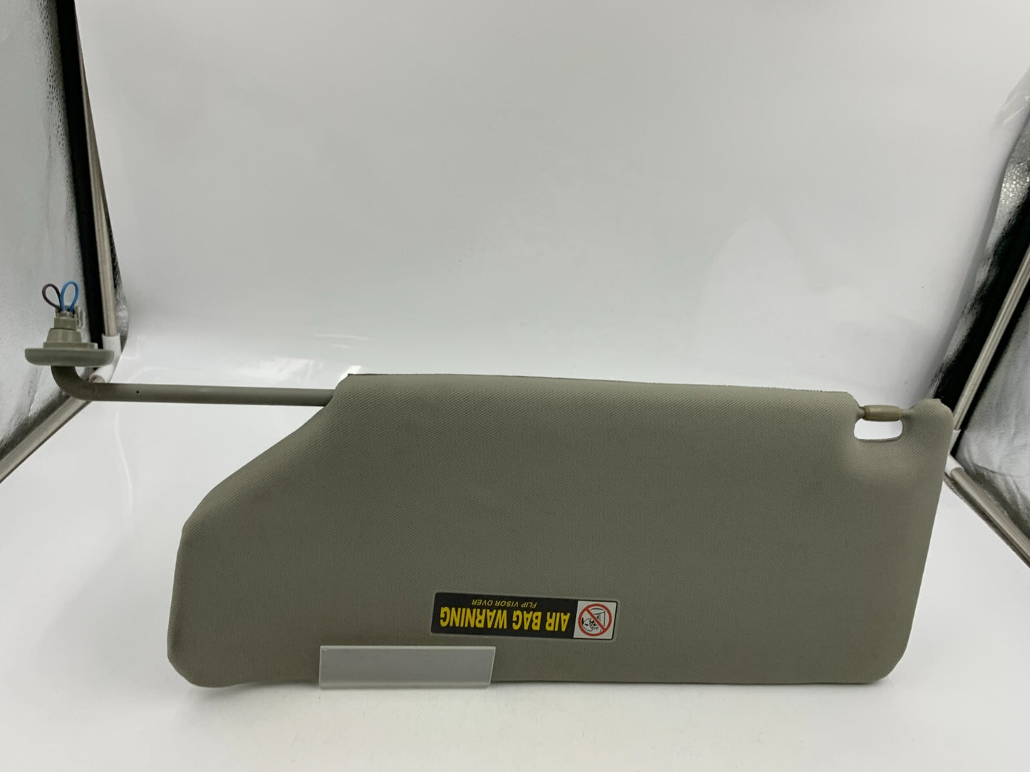 2006-2010 Honda Odyssey Passenger Sun Visor Gray Illuminated OEM B04B18053
