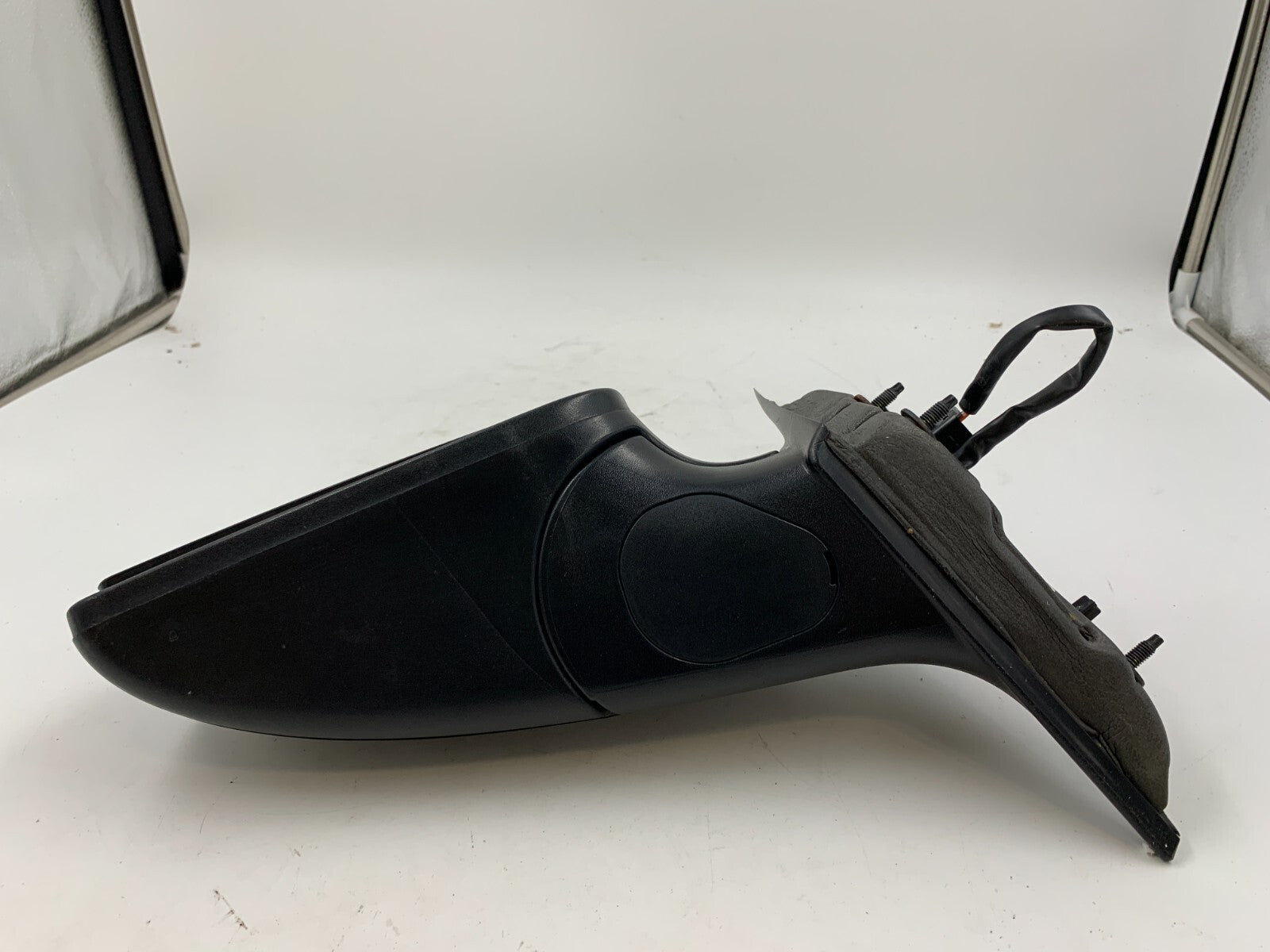 2008-2012 Chevrolet Malibu Driver Side View Power Door Mirror Gray OEM C04B28047