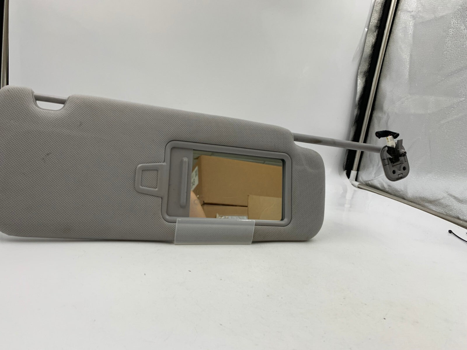 2015-2019 Hyundai Sonata Passenger Sun Visor Gray Illuminated OEM B03B49026