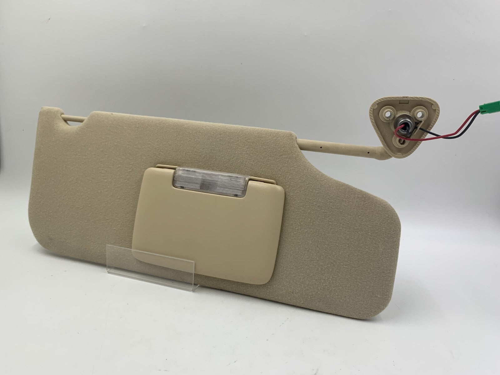 2008-2009 Ford Taurus X Passenger Sun Visor Sunvisor Beige Illuminated E03B61002
