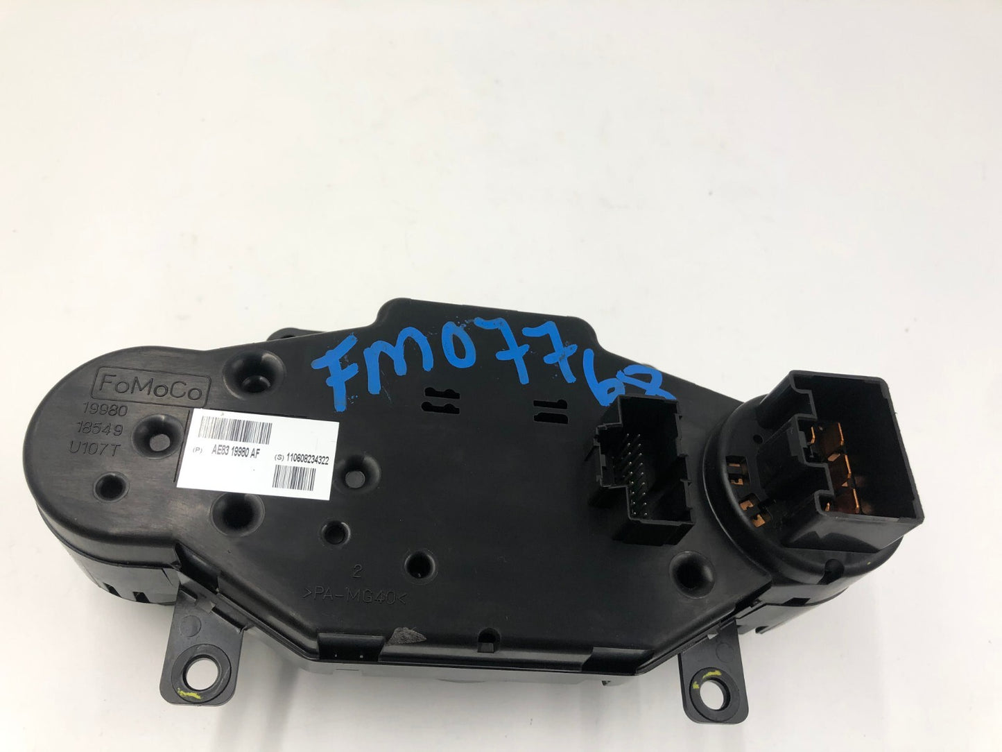 2011-2013 Ford Fiesta AC Heater Climate Control Unit OEM C04B06020