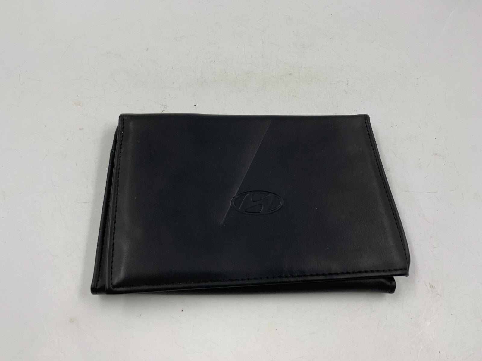 Hyundai Owners Manual Case Only OEM C04B41005