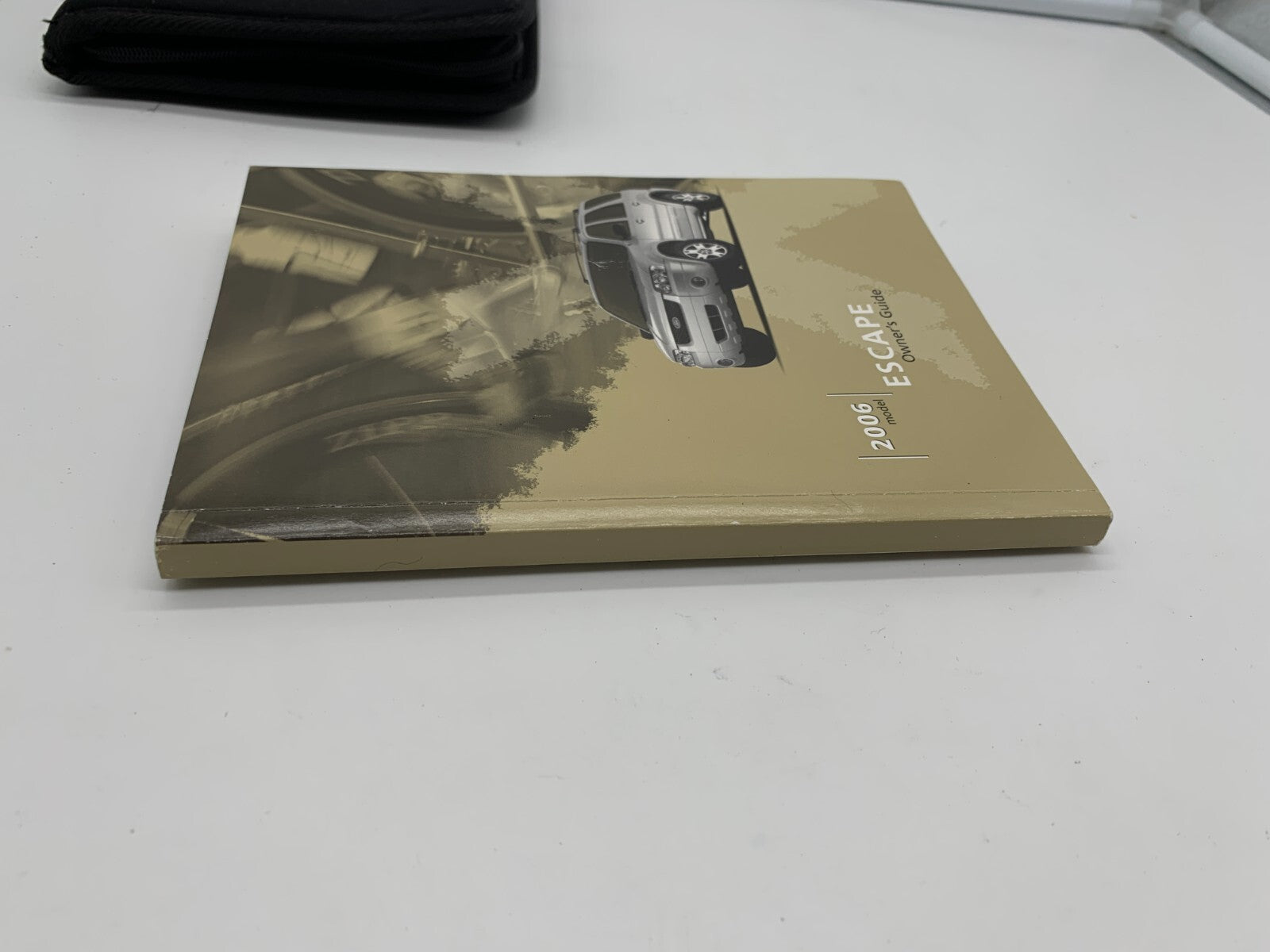 2007 Ford Escape Owners Manual with Case OEM D03B64012