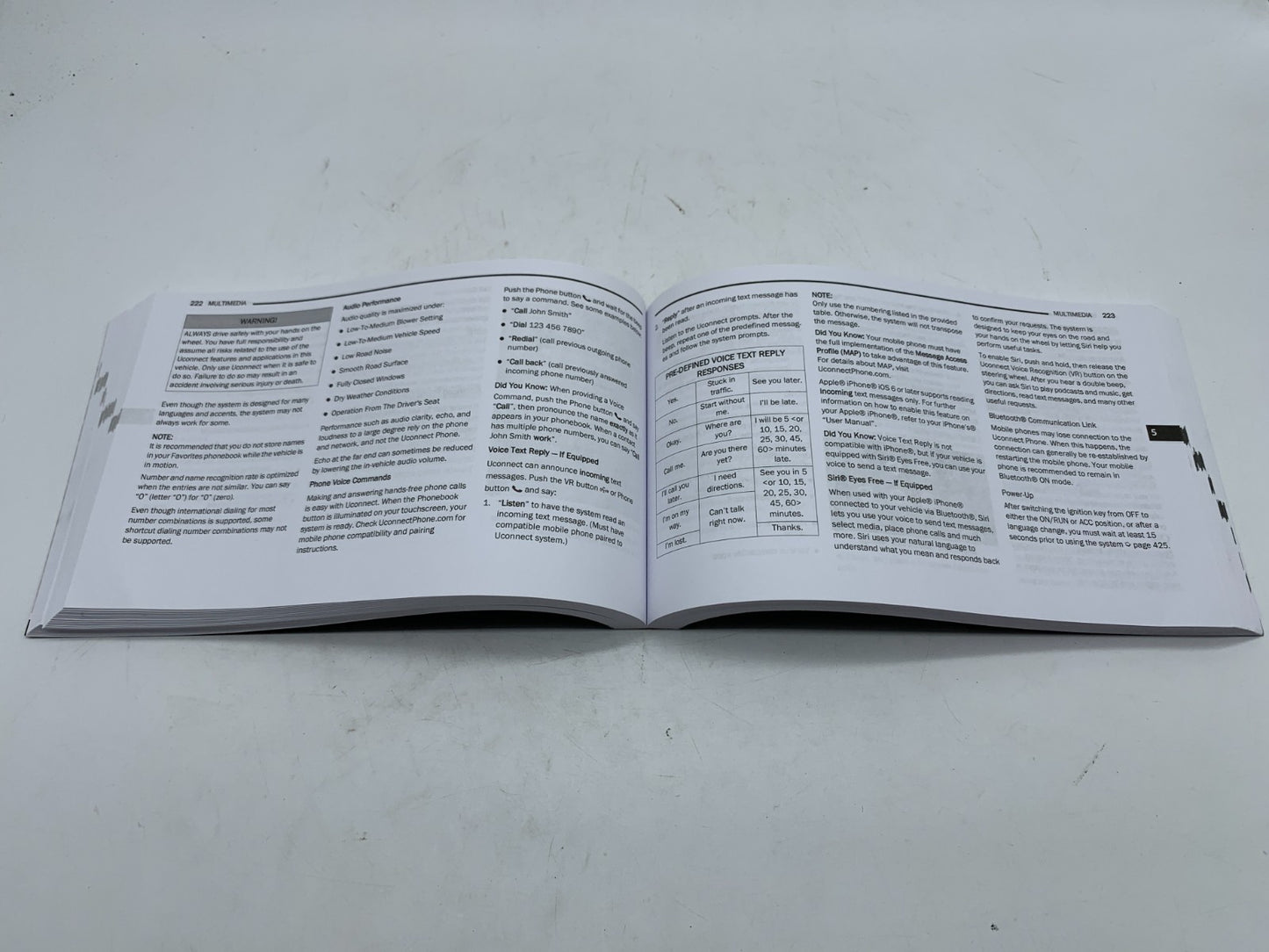 2021 Jeep Cherokee Owners Manual Set OEM C02B50018