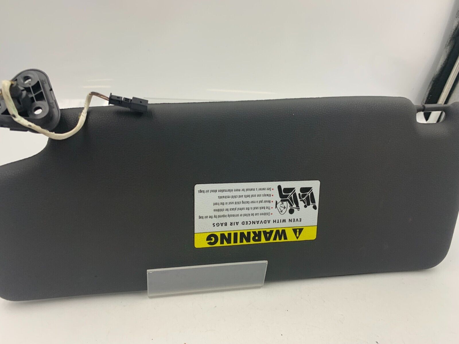 2004-2005 BMW X3 Passenger Sun Visor Charcoal Illuminated OEM B03B52089