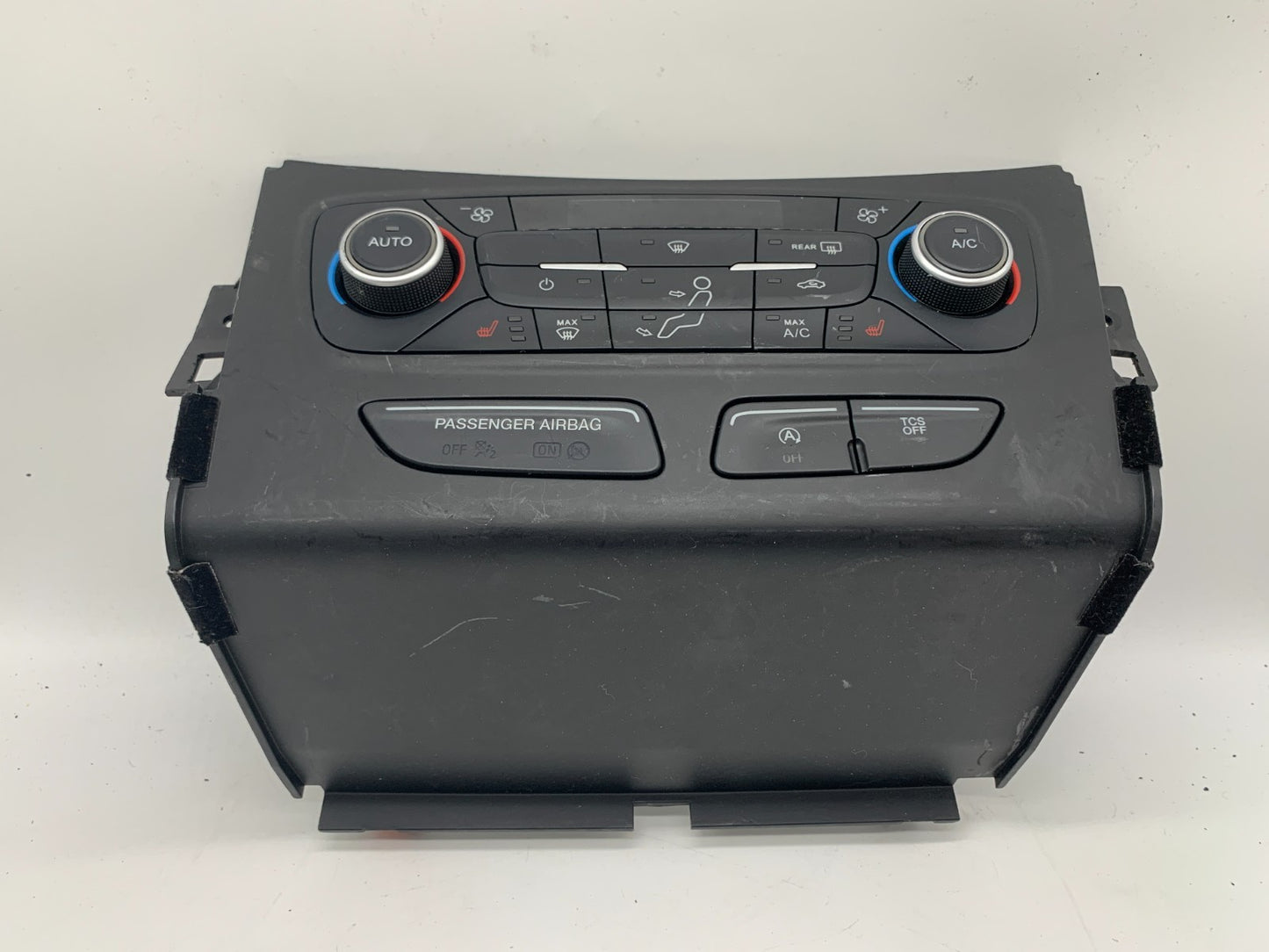 2017 Ford Escape AC Heater Climate Control Unit OEM A01B04024