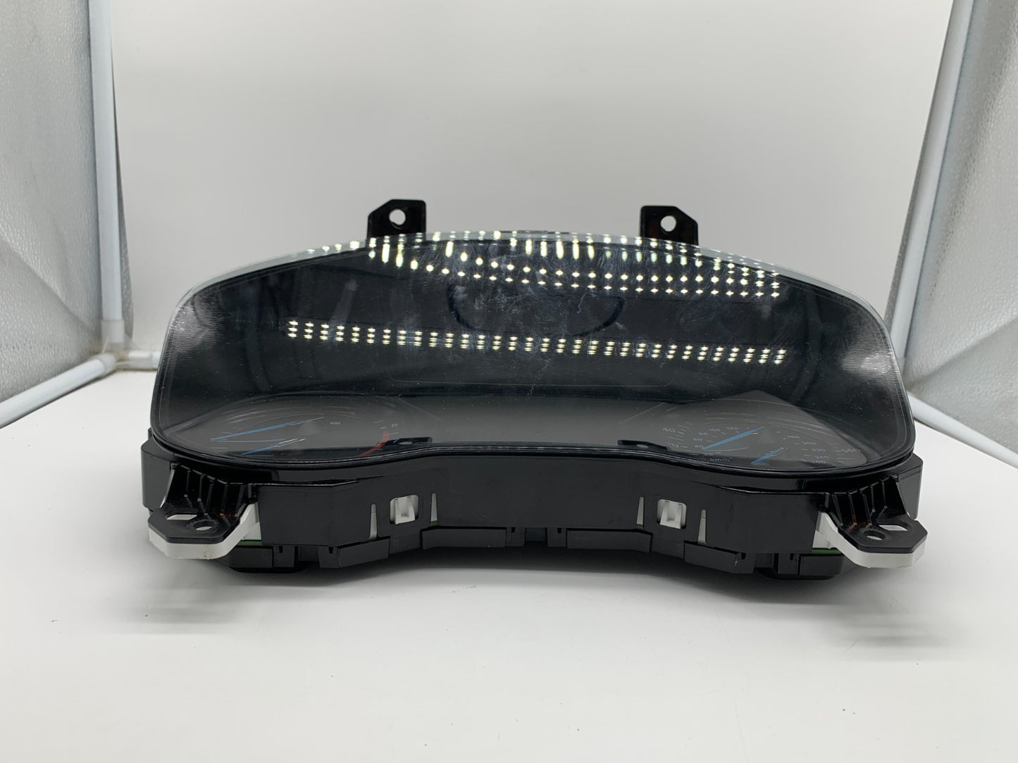 2016 Ford Fusion Speedometer Instrument Cluster 27,258 Miles OEM E04B36082