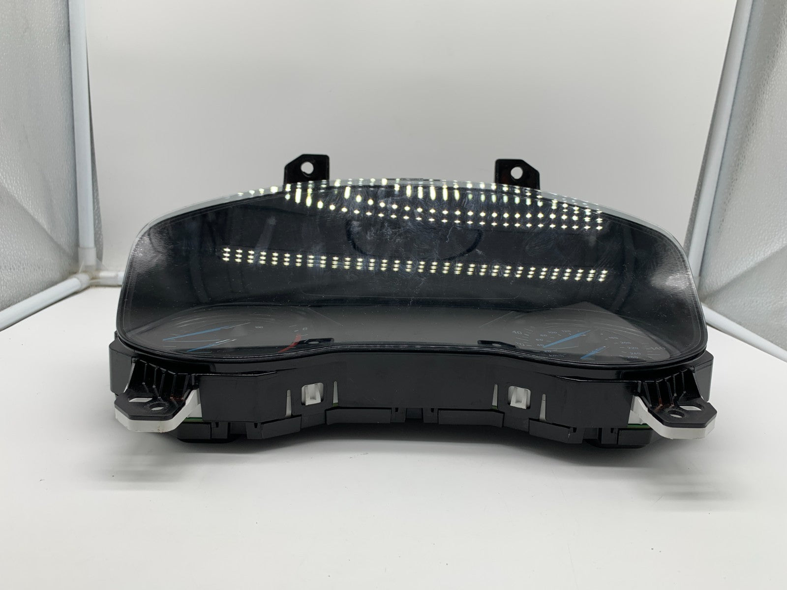 2016 Ford Fusion Speedometer Instrument Cluster 27,258 Miles OEM E04B36082