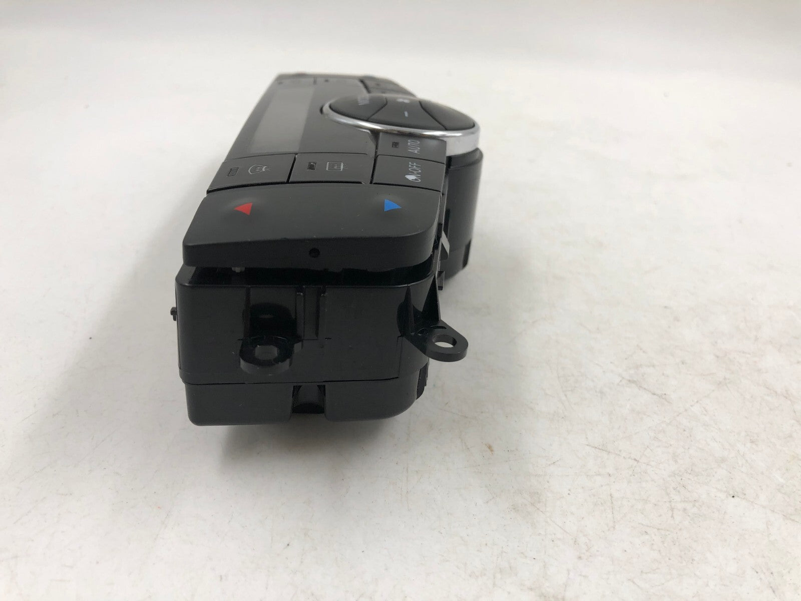 2015-2019 Nissan Sentra AC Heater Climate Control Unit OEM B03B45007