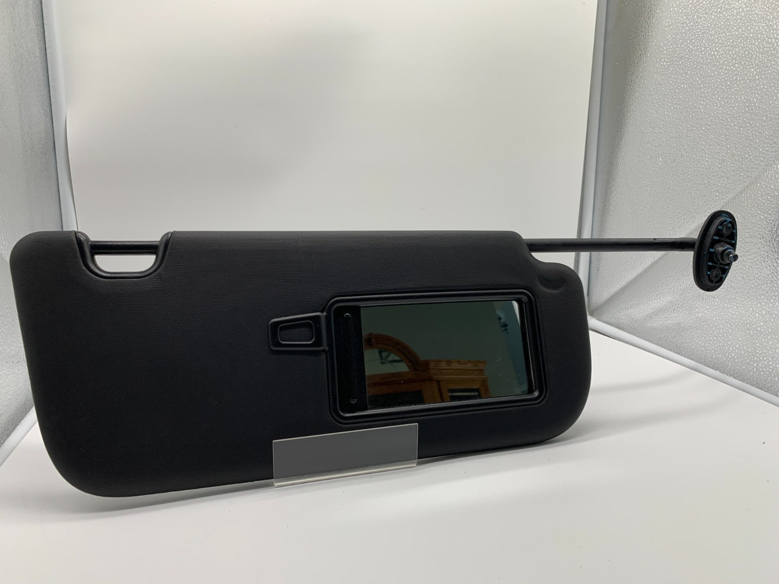 2014-2019 Kia Soul Passenger Sun Visor Black Illumination OEM