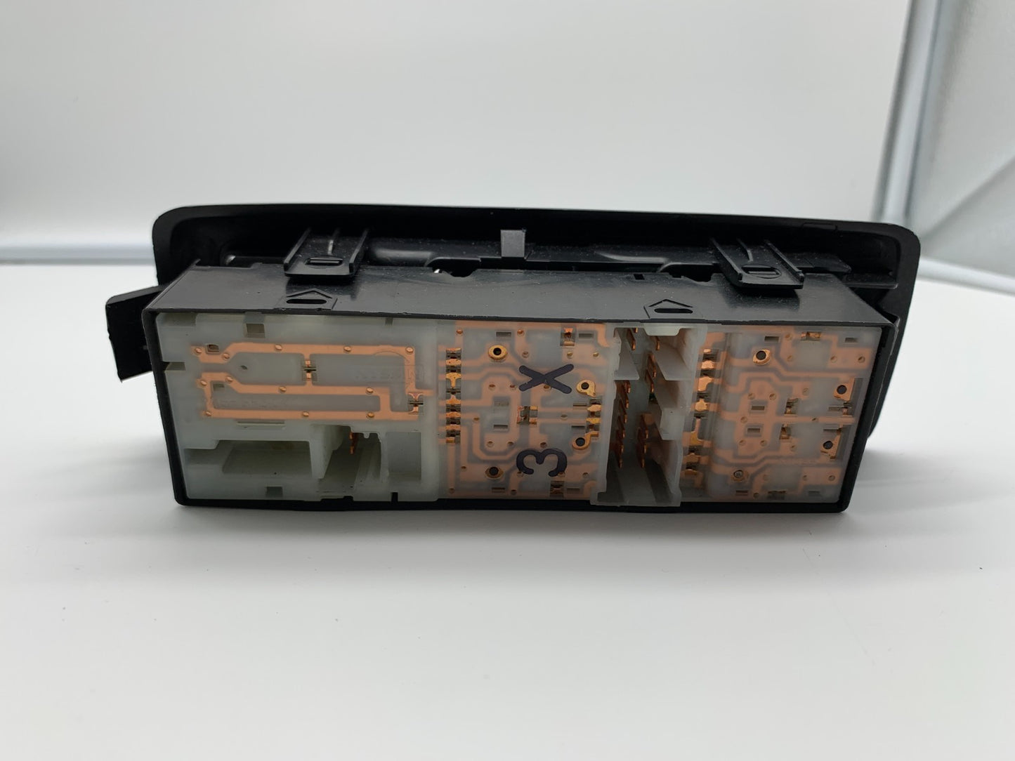 2011-2015 Nissan Rogue Master Power Window Switch OEM B04B04070