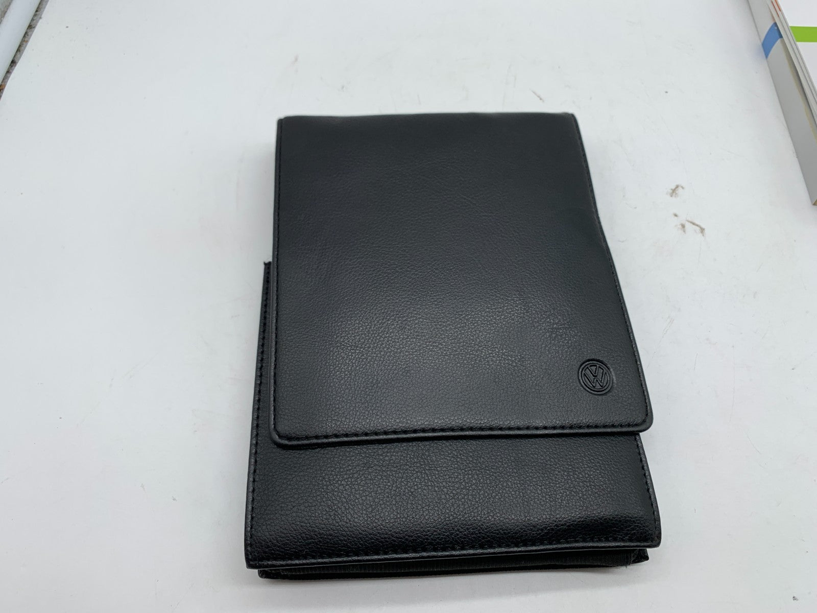 2015 Volkswagen Passat Owners Manual Set with Case OEM D02B09042