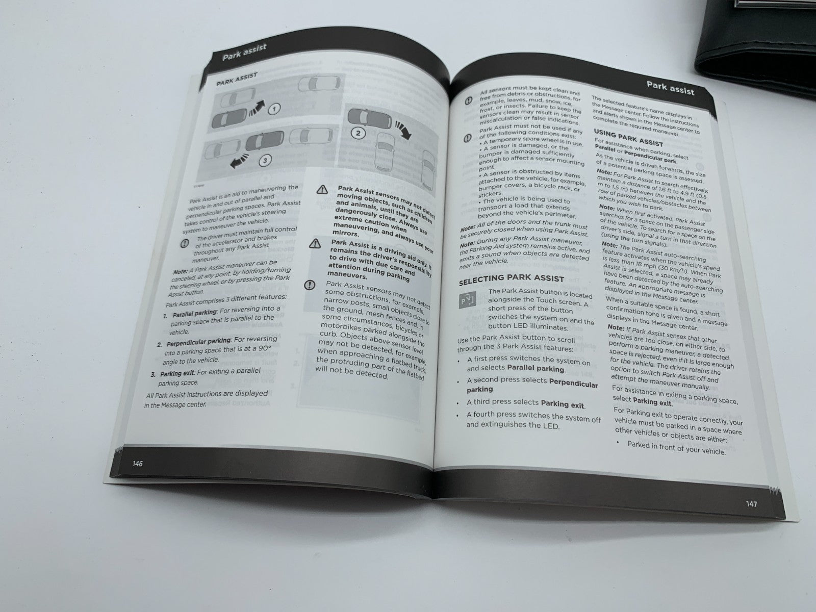 2016 Jaguar XE Owners Manual Set with Case OEM D02B65015