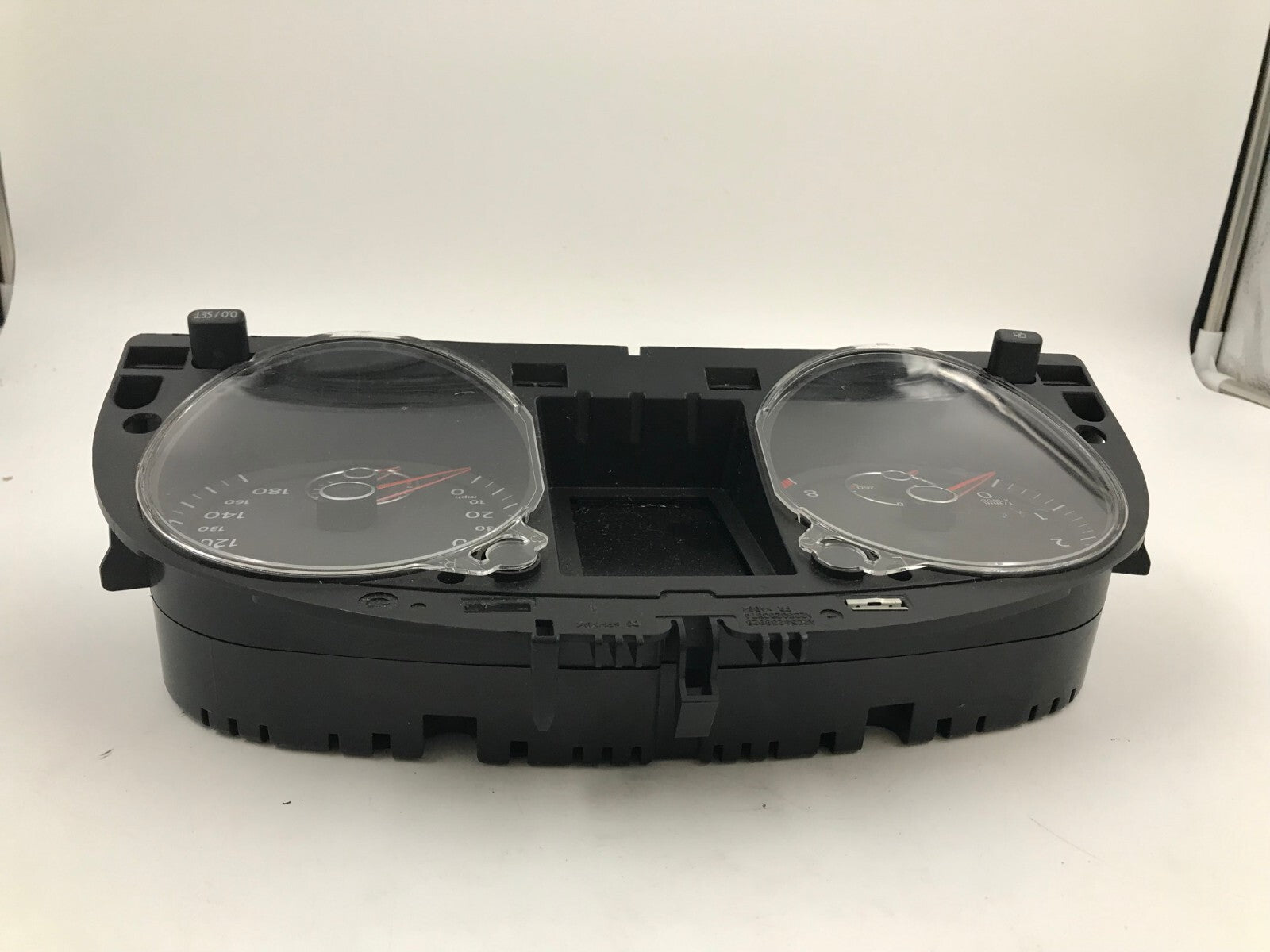 2011 Volkswagen CC Speedometer Instrument Cluster 163006 Miles OEM E02B15061