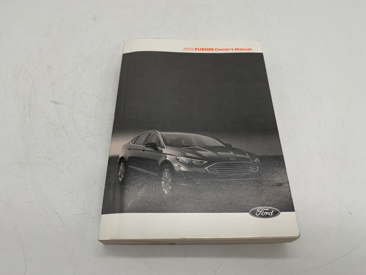 2019 Ford Fusion Owners Manual OEM C01B05003