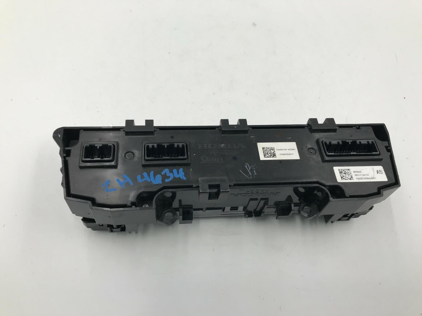 2011-2017 Honda Odyssey AC Heater Climate Control  D01B08006