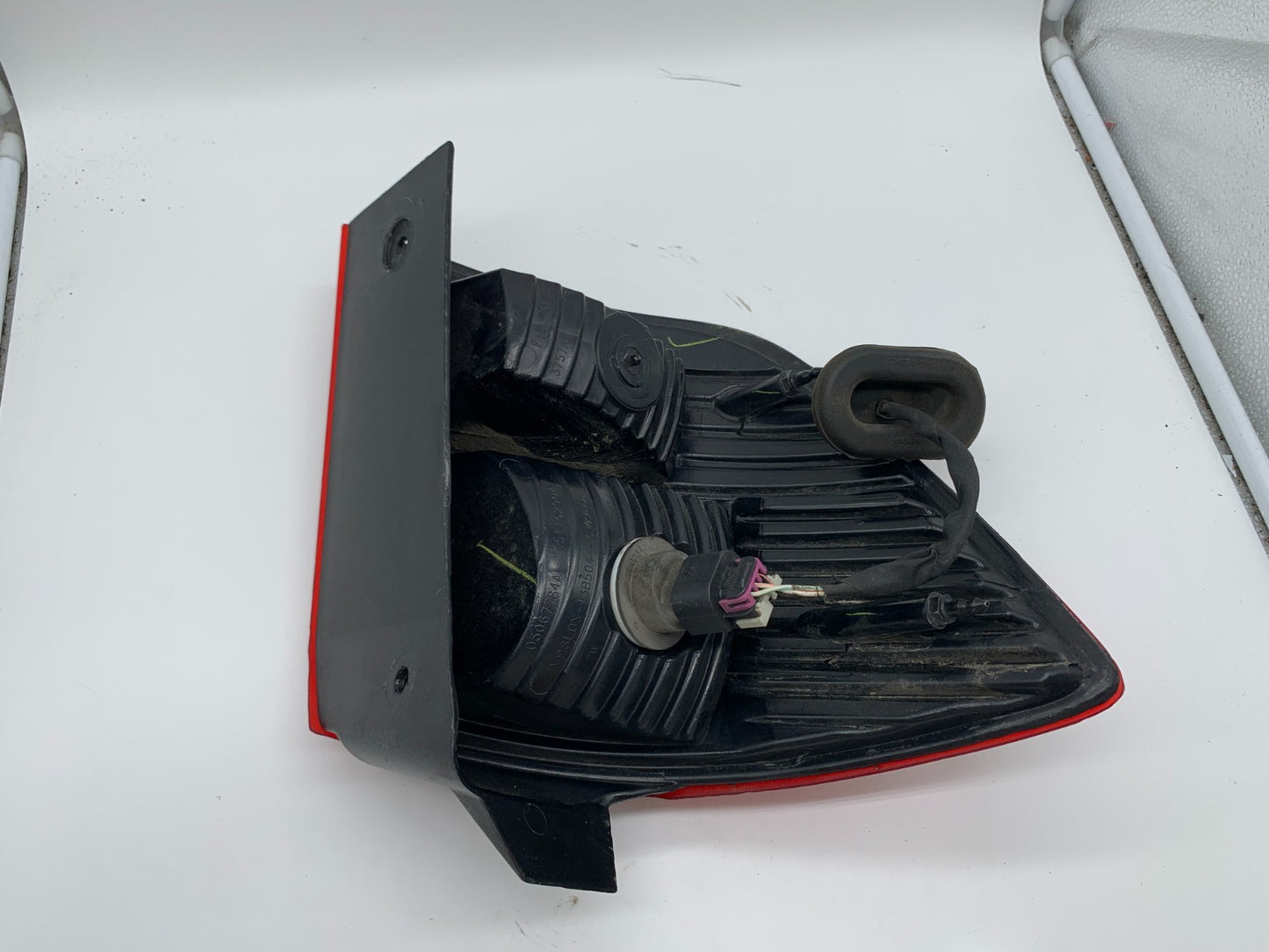 2010-2020 Dodge Journey Passenger Side Tail Light Taillight OEM D02B69012