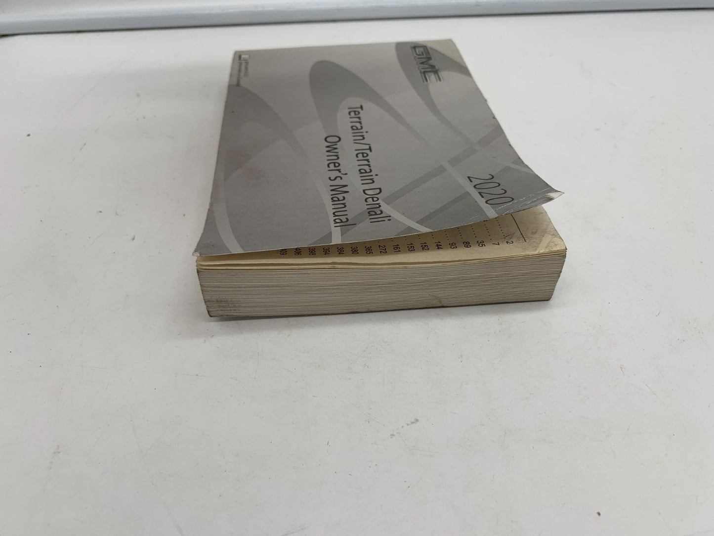 2020 GMC Terrain Terrain Denali Owners Manual OEM D01B60017