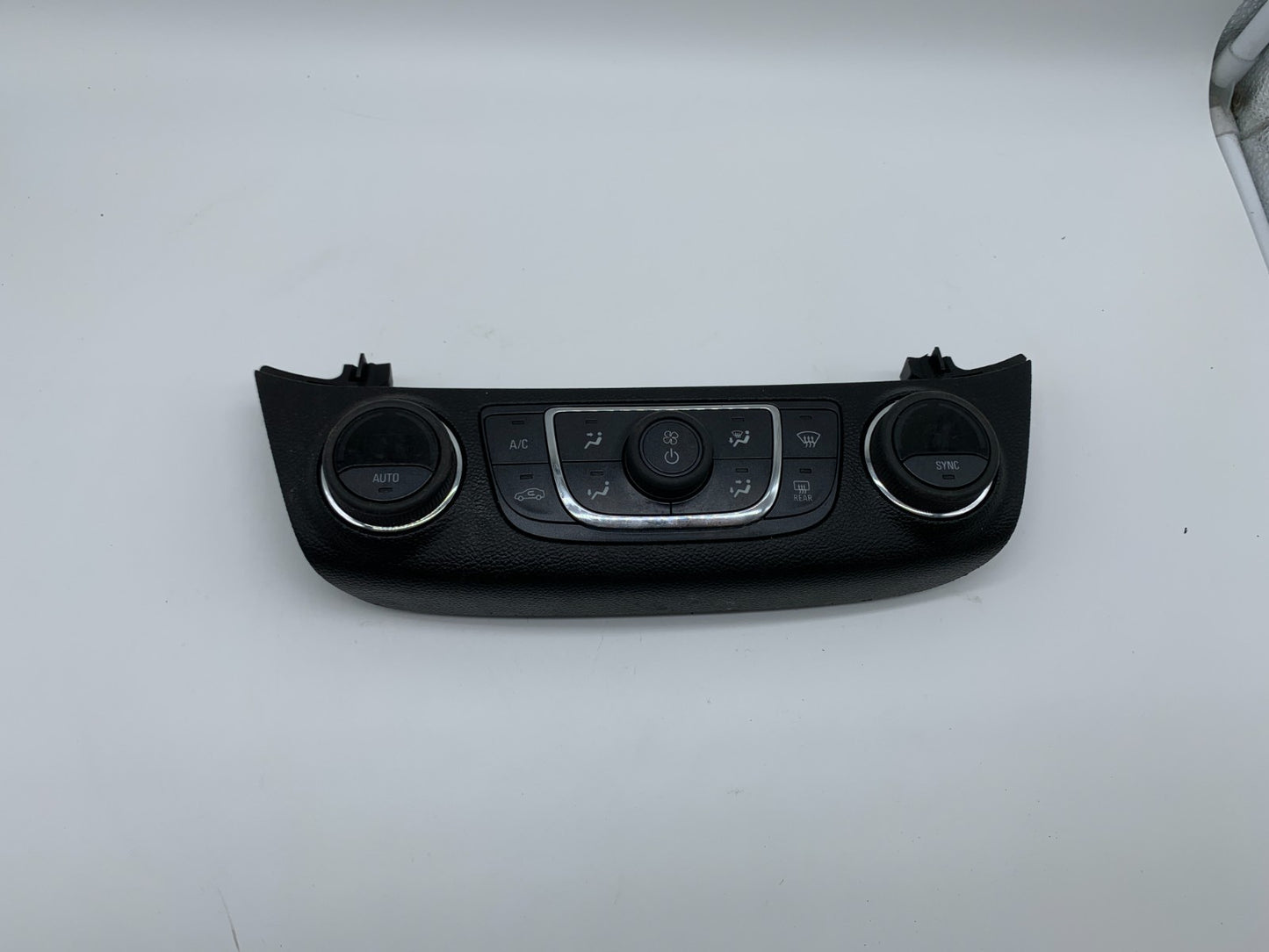 2014-2020 Chevrolet Impala AC Heater Climate Control Unit OEM B01B23001