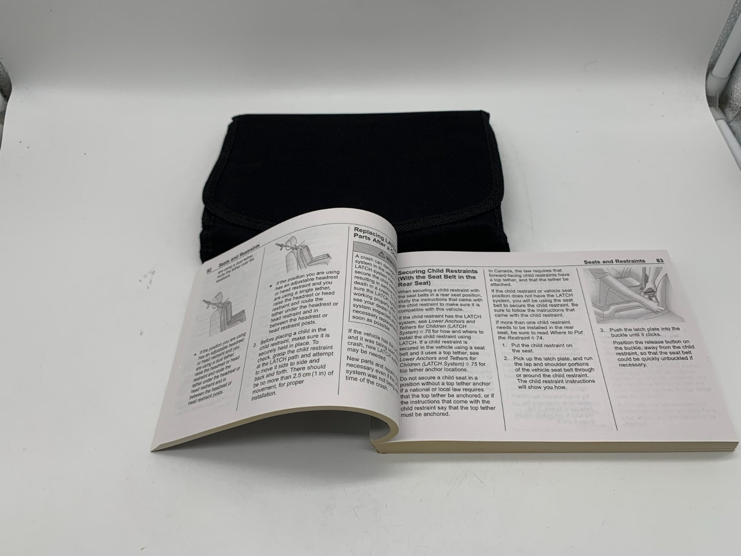 2020 Chevrolet Equinox Owners Manual Set with Case OEM B03B44002