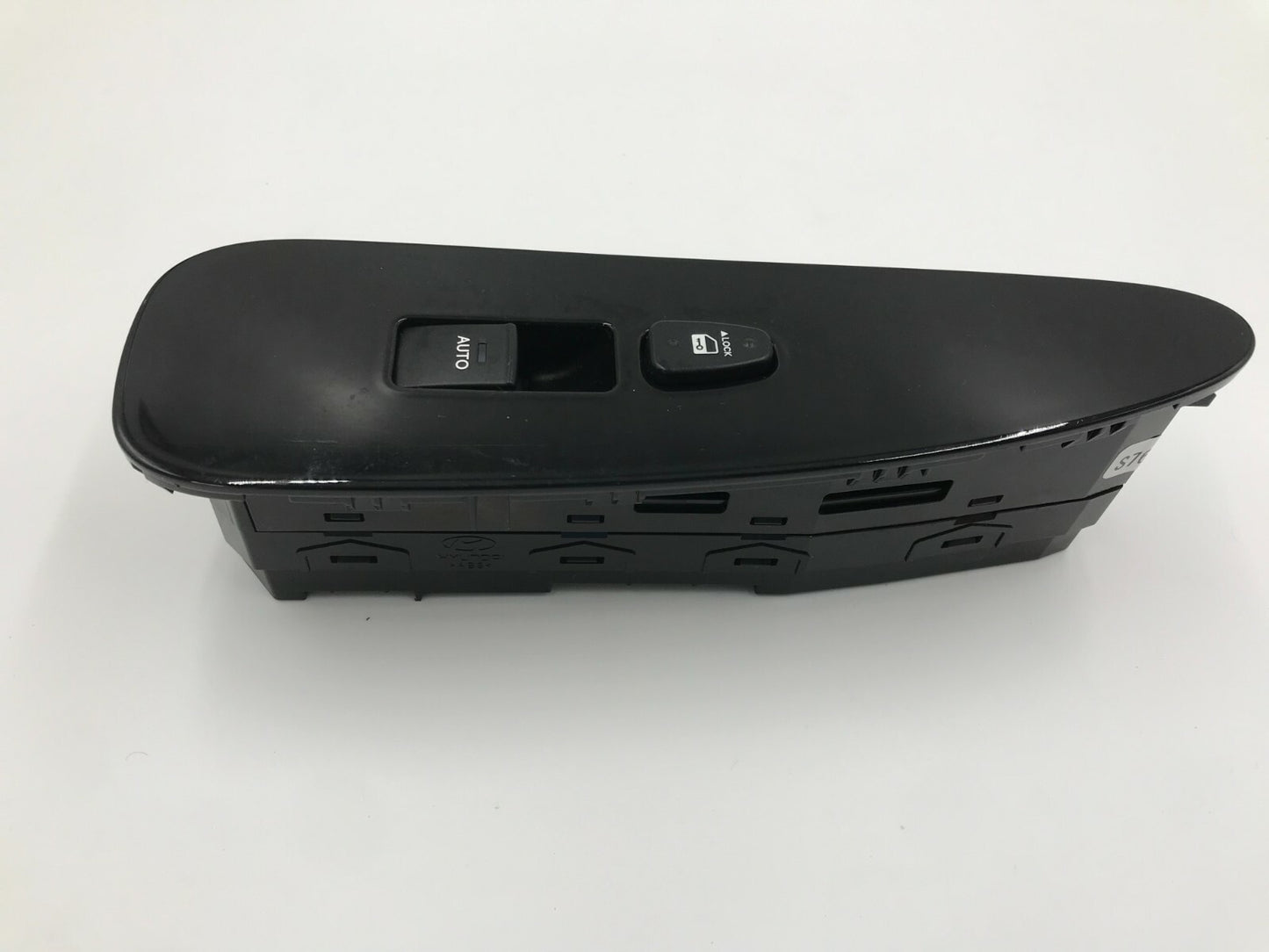 2011-2014 Hyundai Genesis Master Power Window Switch OEM B05014