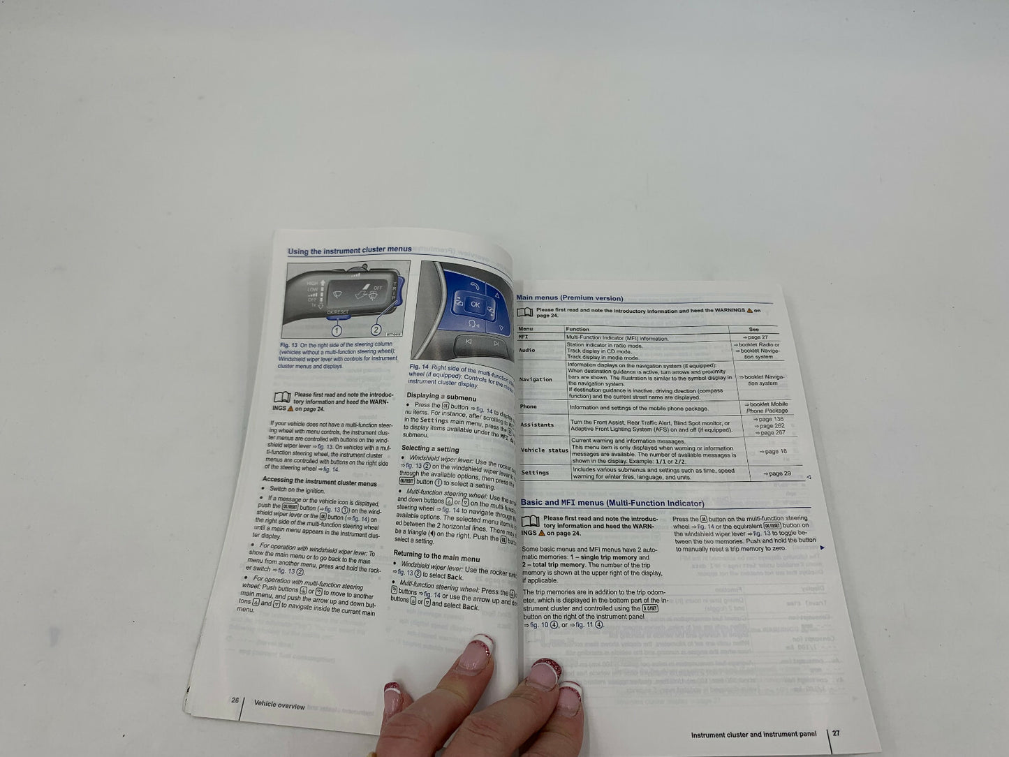 2015 Volkswagen Jetta Owners Manual Set with Case OEM B02B28026