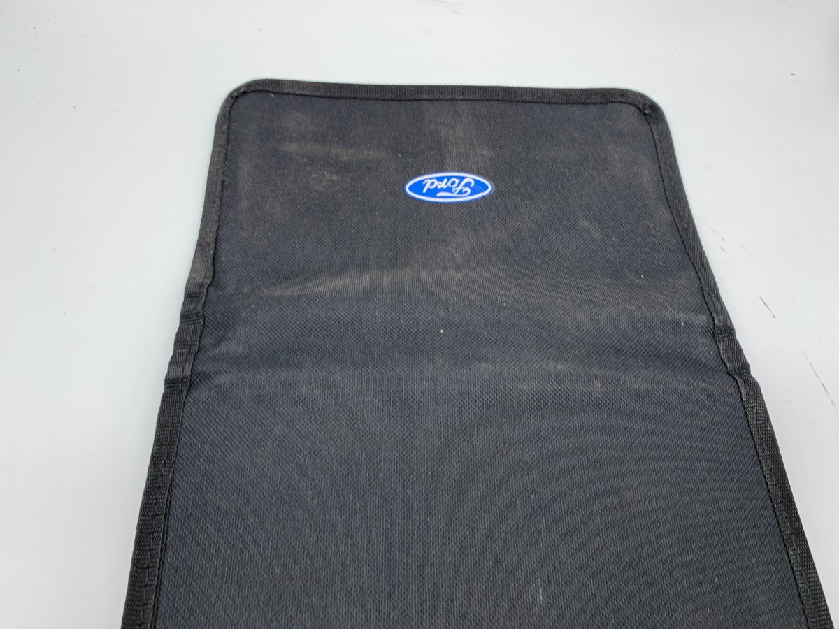 2020 Ford Explorer Owners Manual Set with Case OEM A01B51005