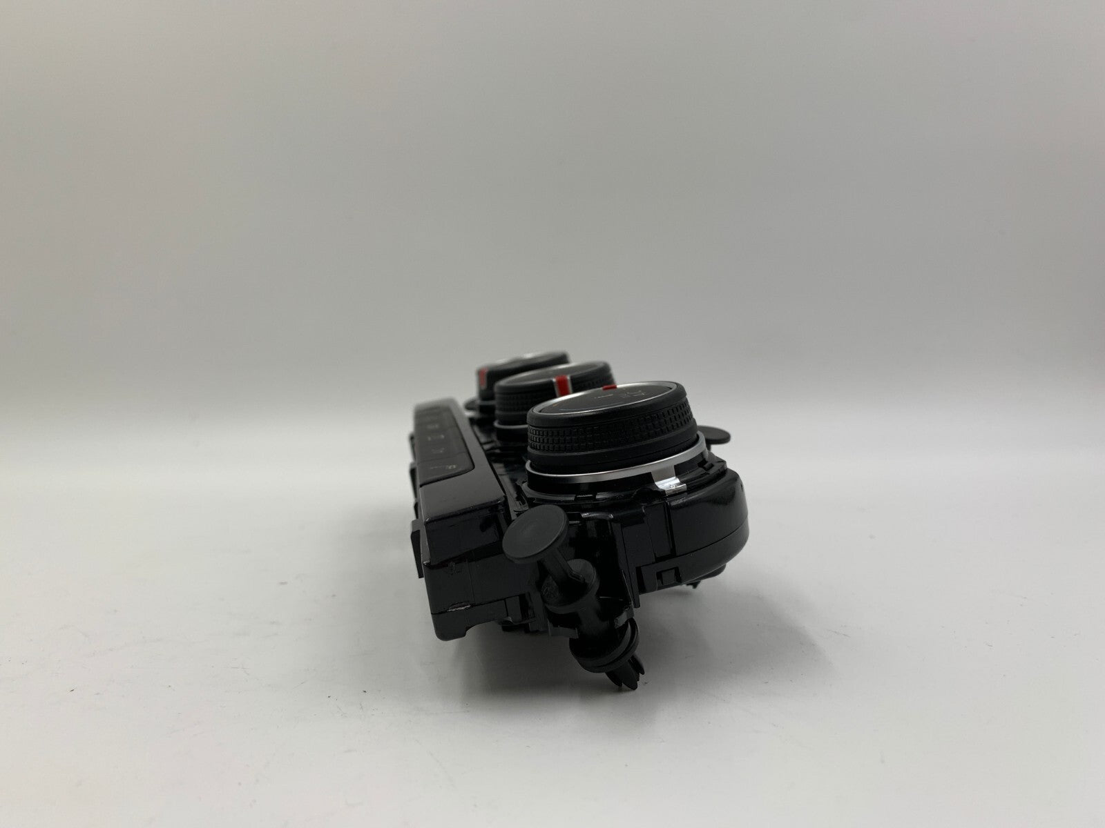 2018-2019 Volkswagen Golf AC Heater Climate Control Unit OEM C01B49050