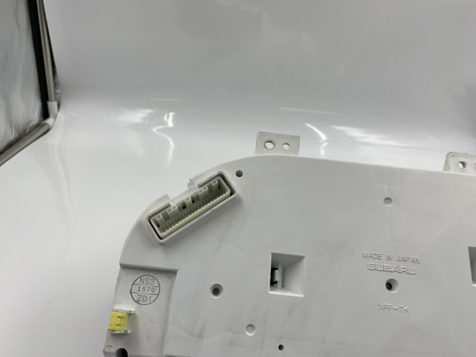 2010 Subaru Forester Speedometer Instrument Cluster 77207 Miles OEM B02B01033