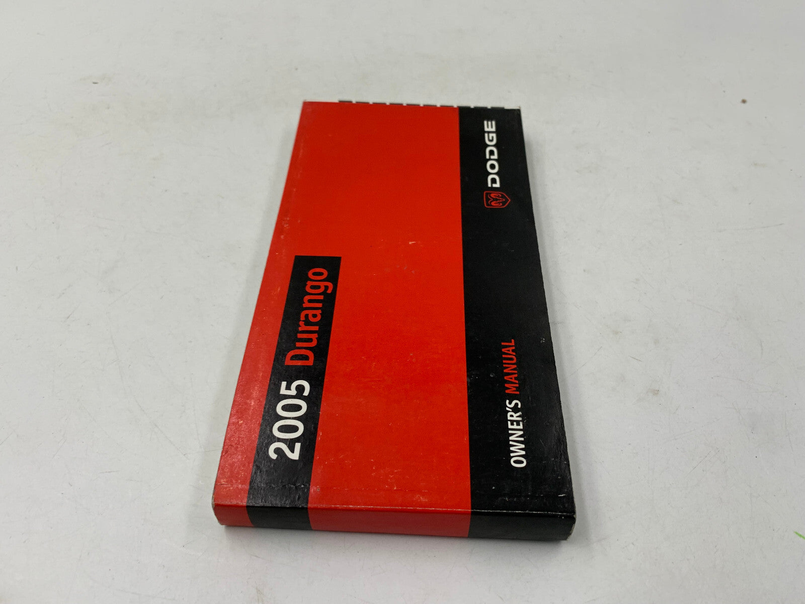 2005 Dodge Durango Owners Manual OEM C03B36009