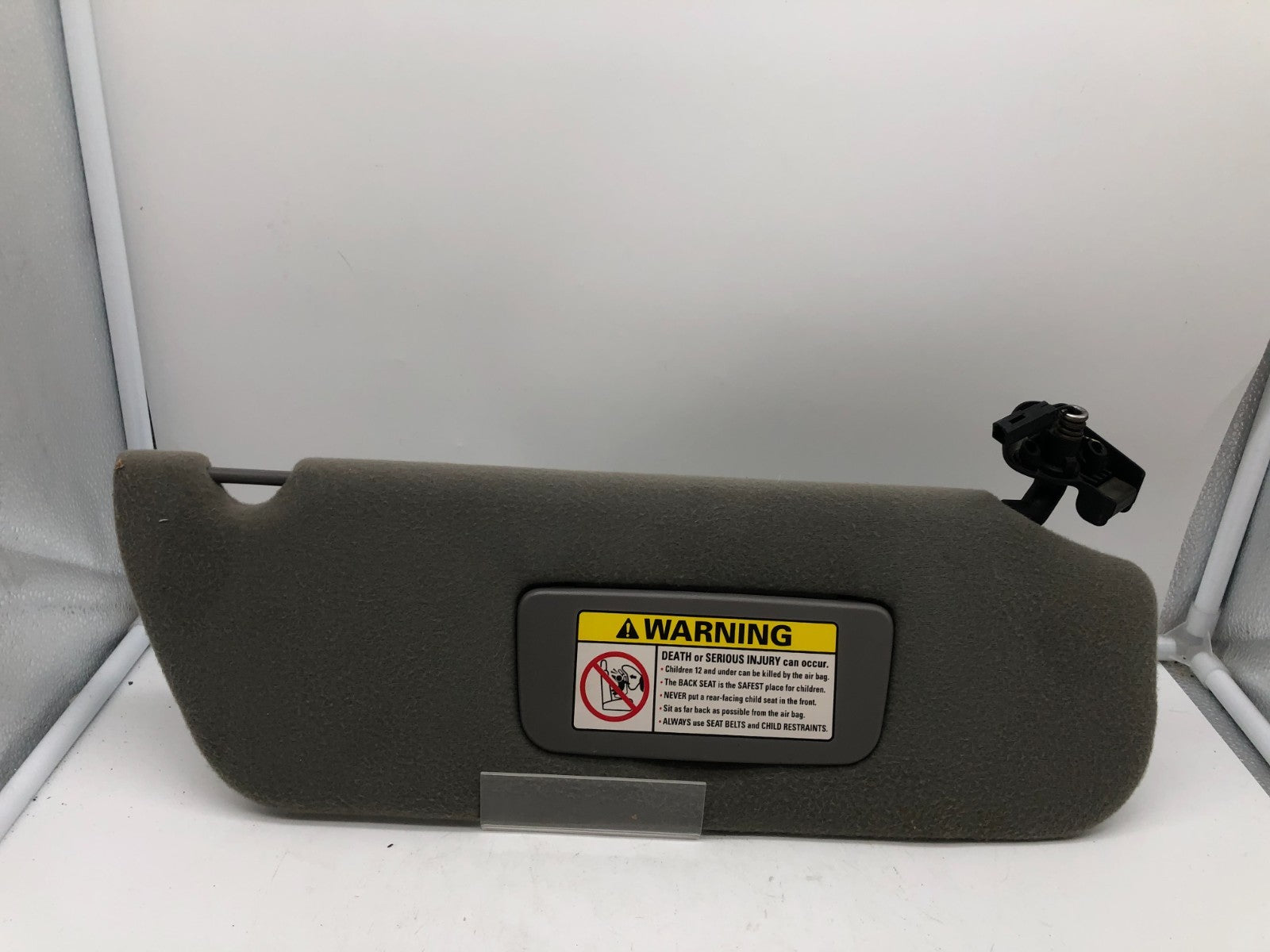 2000 Ford Explorer Passenger Sun Visor Gray Illumination OEM C02B51008