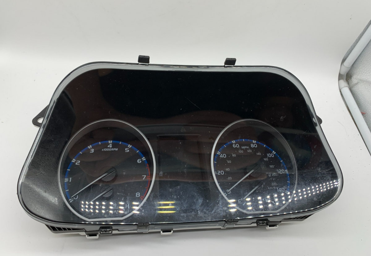 2018-2018 Toyota RAV4 RAV 4 Speedometer Cluster 70690 Miles OEM C01B56010