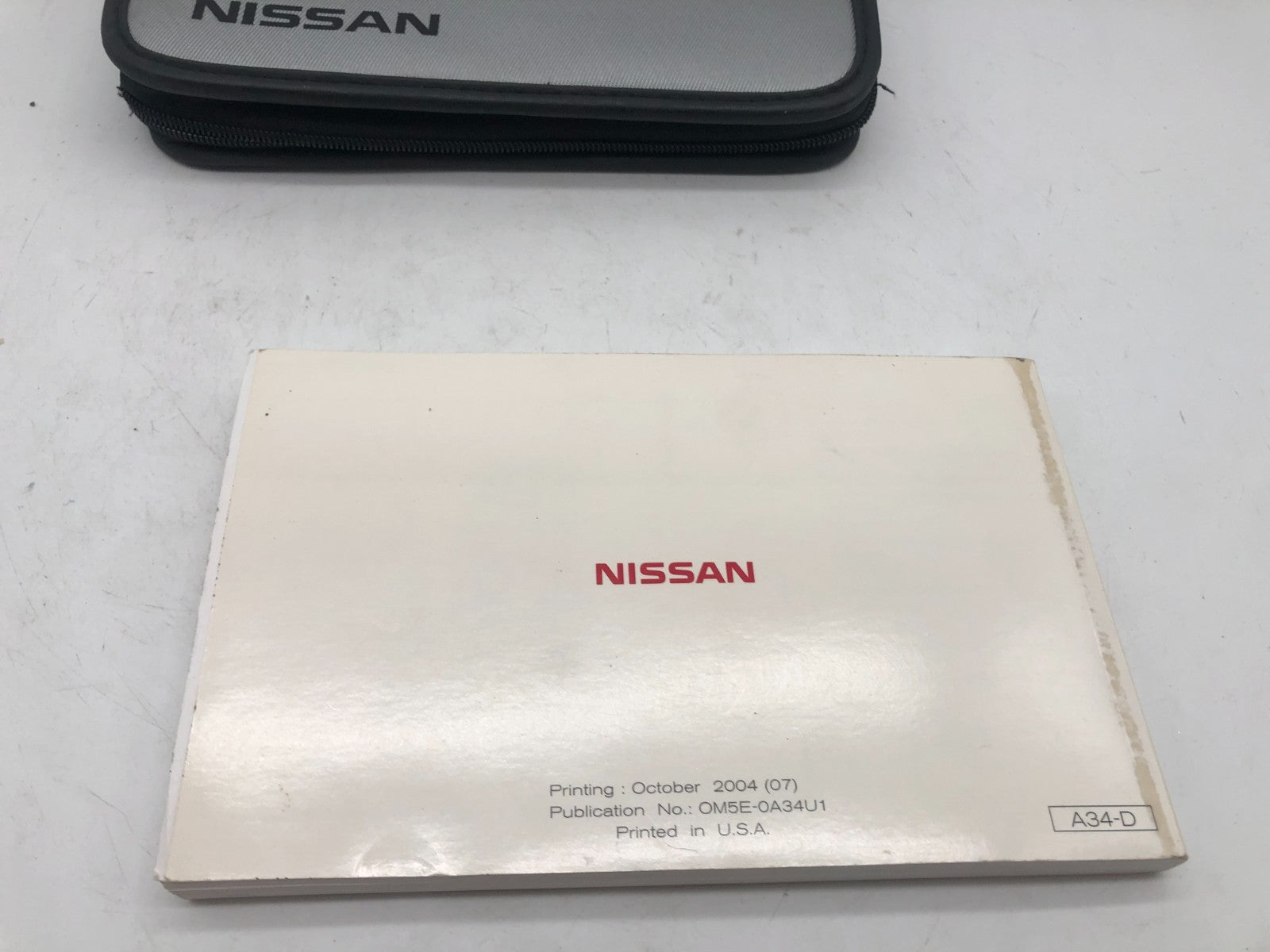 2005 Nissan Maxima Owners Manual with Case OEM A01B02004