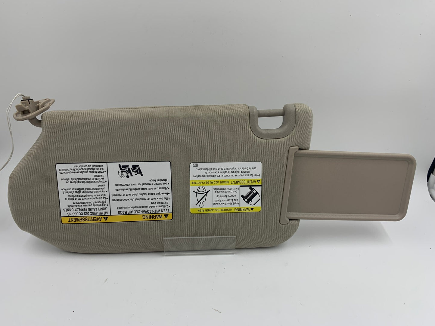2013-2018 Nissan Pathfinder Passenger Sun Visor Illumination Gray OEM A04B18052