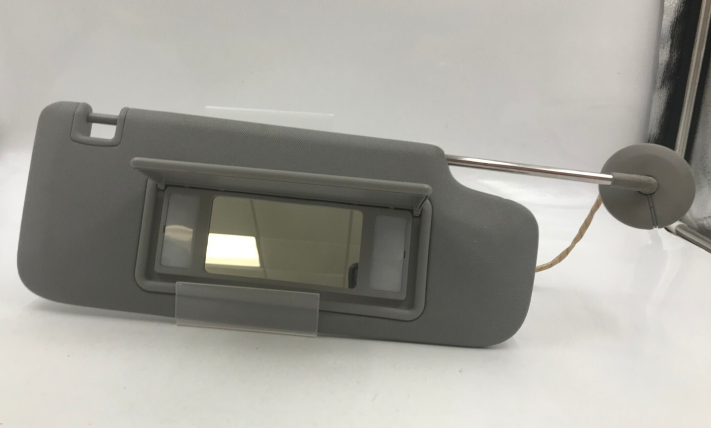 2016-2023 Chevrolet Malibu Passenger Sun Visor Illuminated OEM A01B24015