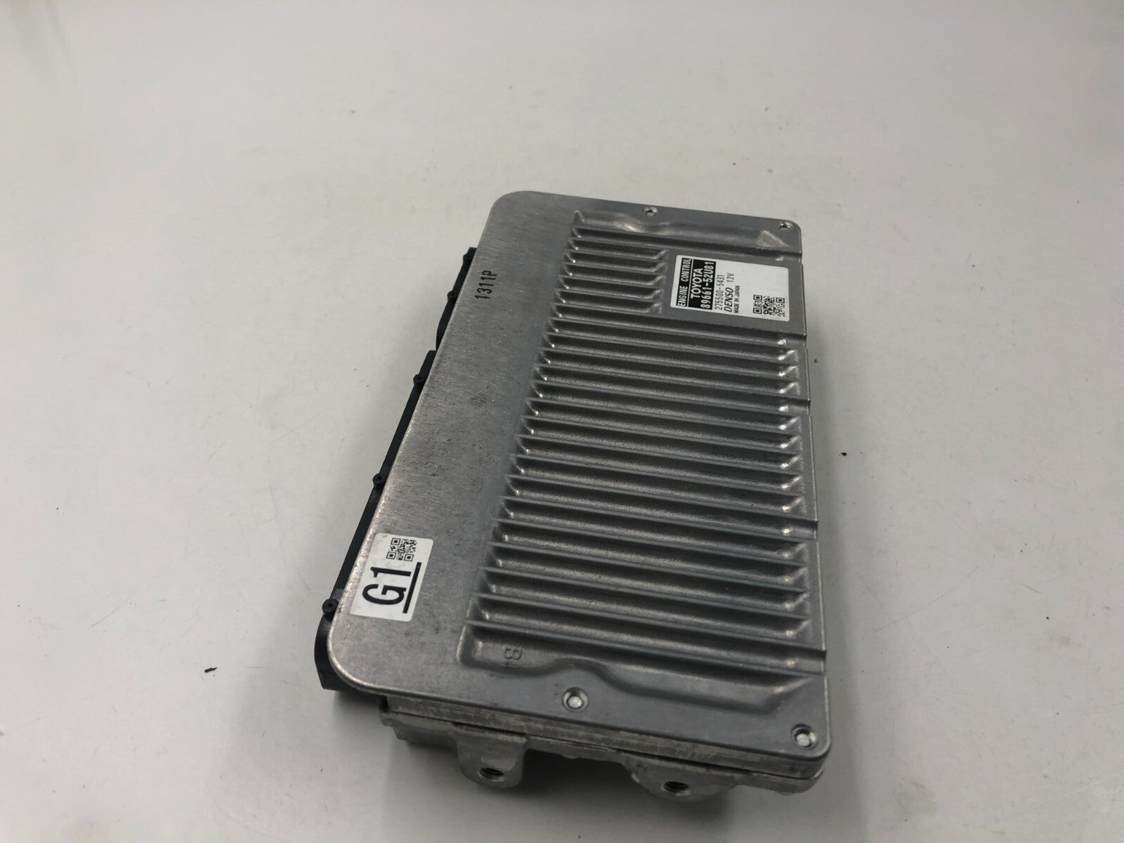 2012-2013 Toyota Prius Engine Control Module ECU ECM OEM A04B27025
