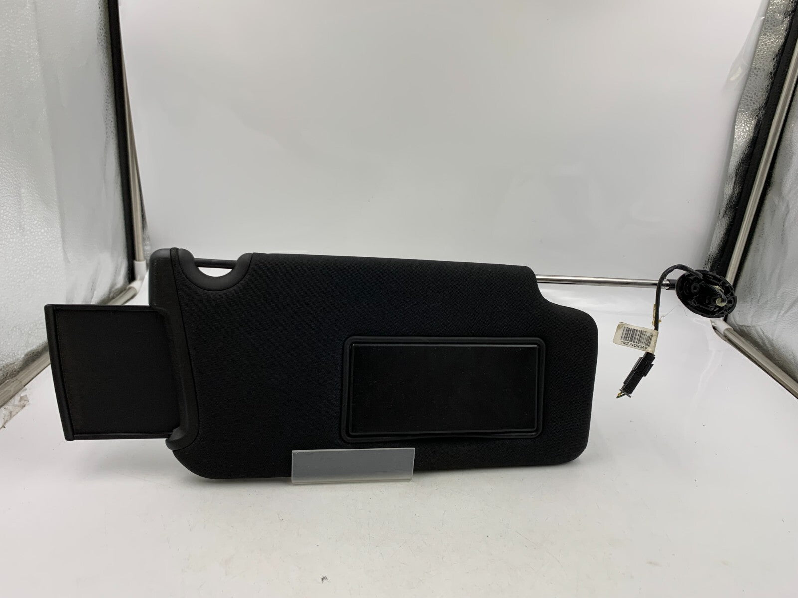 2012 Chrysler 300 Passenger Sun Visor Black Illuminated OEM E03B39061