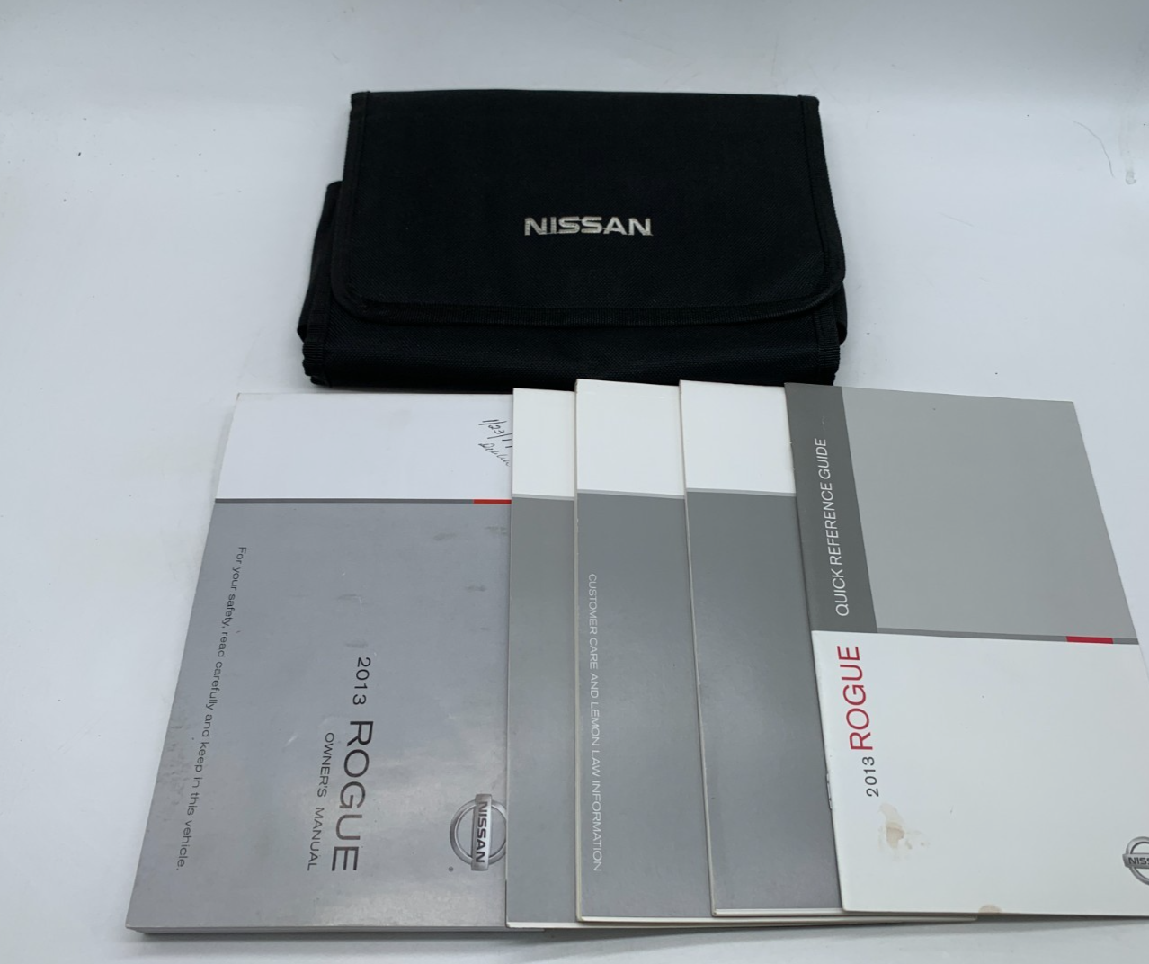 2013 Nissan Rogue Owners Manual Set with Case OEM A04B10029