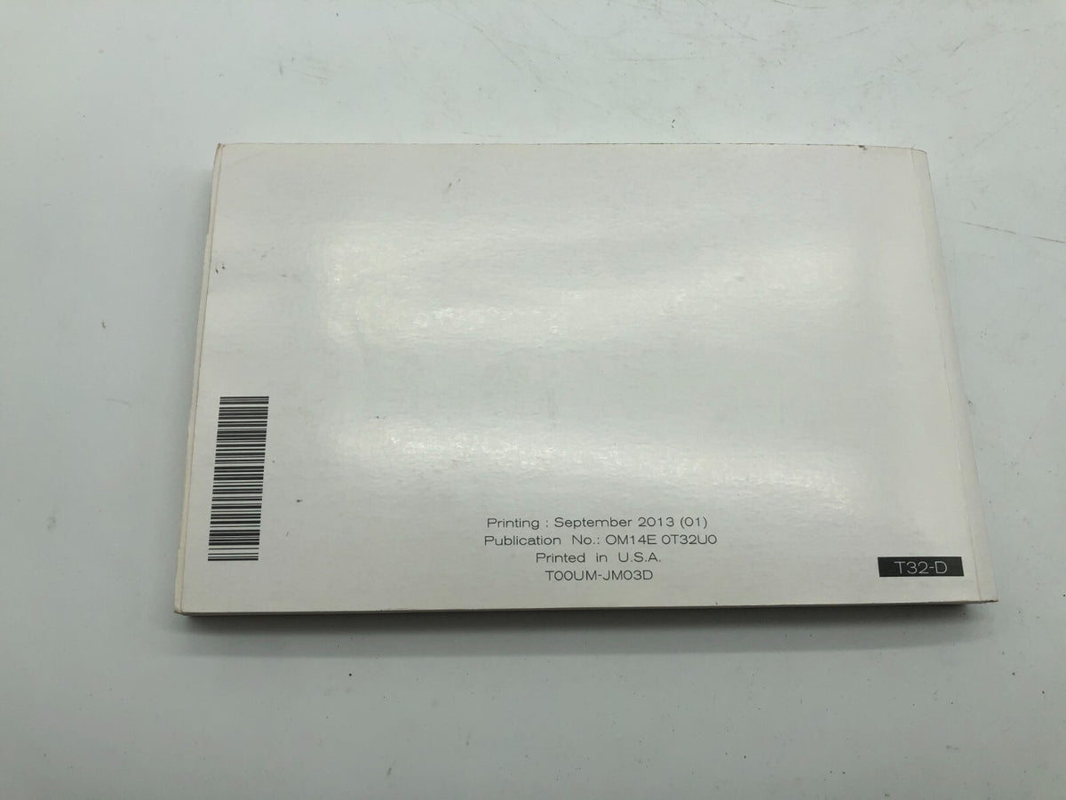 2014 Nissan Rogue Owners Manual Set with Case OEM R01B19006