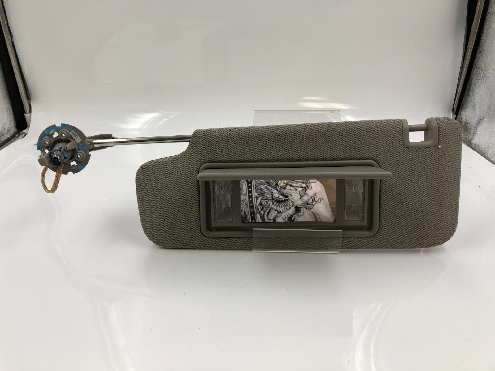 2013 Cadillac ATS Driver Sun Visor Gray Illuminated OEM B03B52082