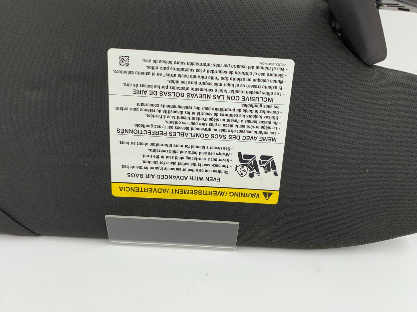 2013-2019 Ford Taurus Driver Sun Visor Sunvisor Black Illuminated OEM E02B20015