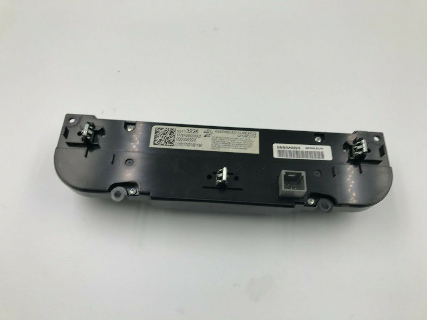 2014 Chevrolet Impala AC Heater Climate Control Unit OEM E01B28008