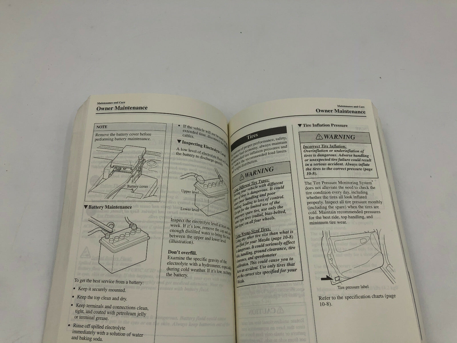 2004 Mazda 3 Owners Manual OEM E02B59005