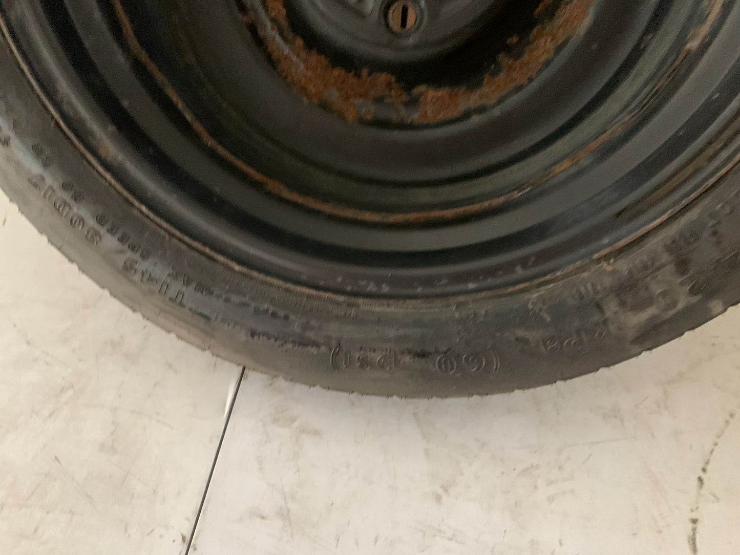 2012-2016 Chrysler Town & Country 17" Spare Tire Compact Donut T145/80D17