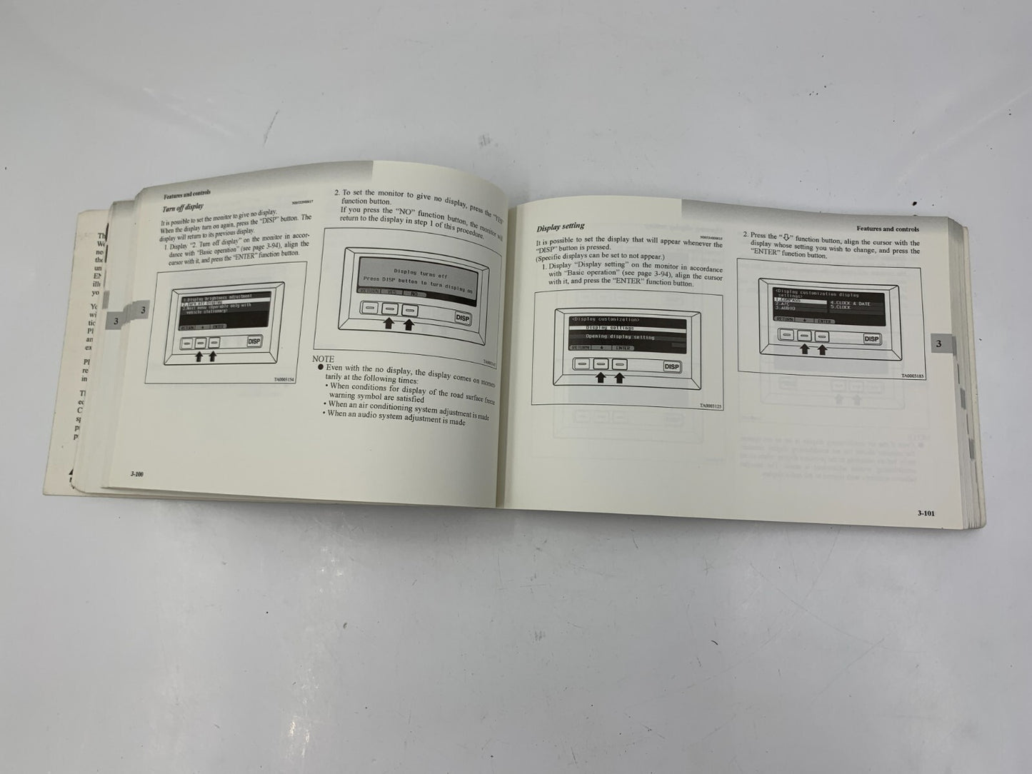 2004 Mitsubishi Endeavor Owners Manual OEM B03B28005