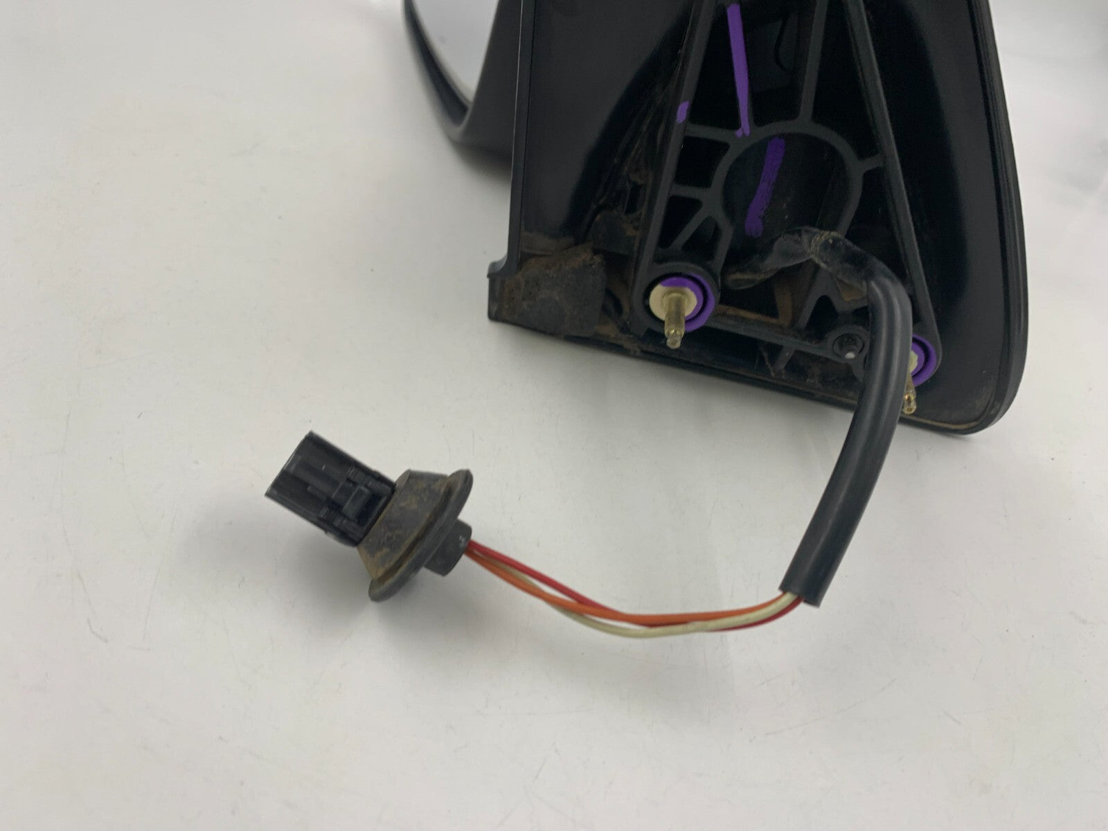 2002-2007 Jeep Liberty Driver Side View Power Door Mirror Black OEM D03B60003