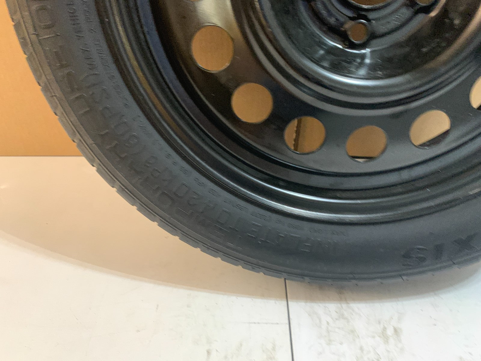 2013-2019 Ford Escape Spare Tire 17" Compact Donut with Jack Kit T155/70R17 OEM